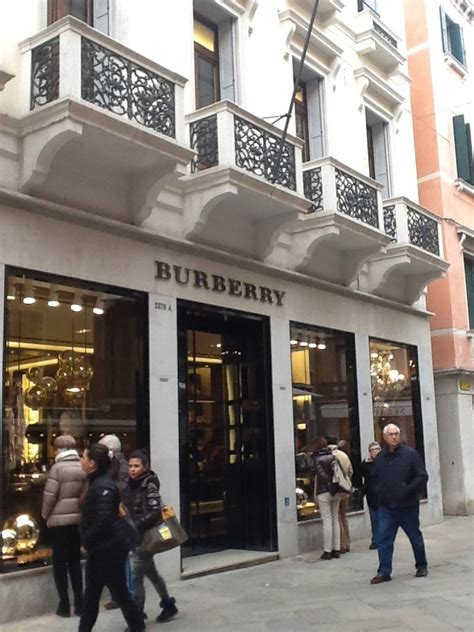 burberry boutique venezia|Burberry Italy Retail Limited .